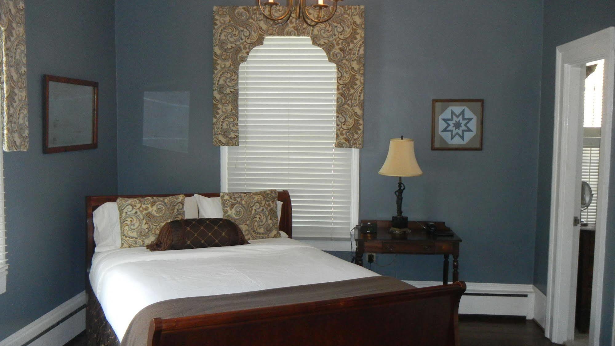The Ashford Inn Clinton Εξωτερικό φωτογραφία